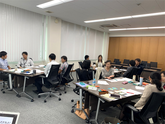 日本トランスオーシャン航空株式会社様　人事評価者訓練研修の様子